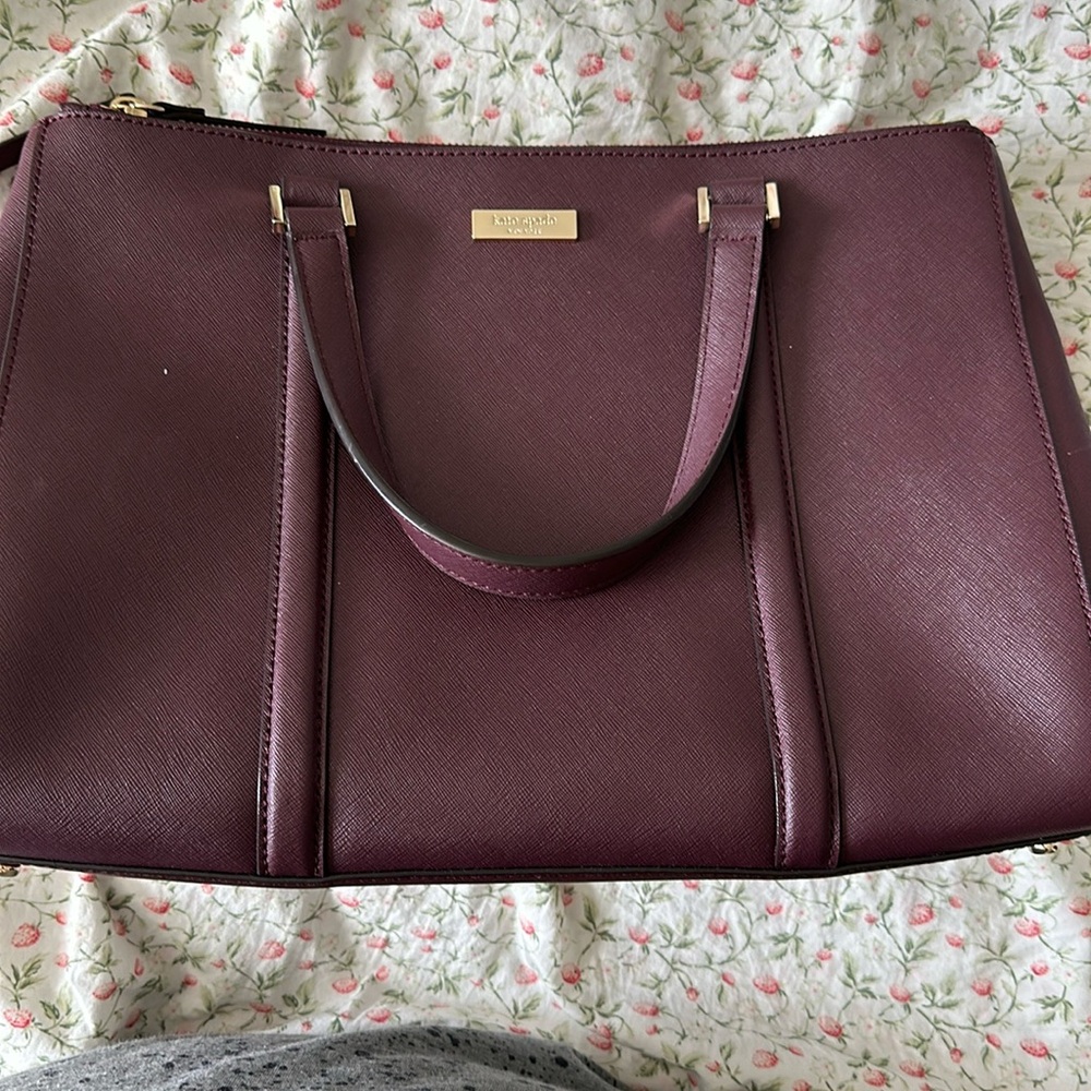 Kate Spade crossbody versatile handbag with matching wallet